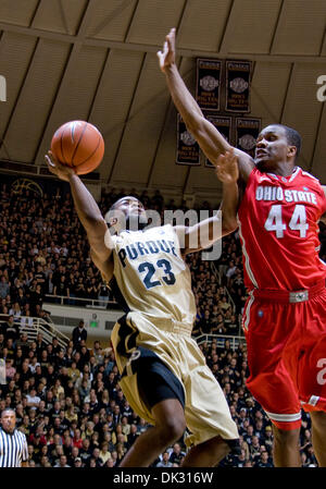 Ohio State's William Buford (44) grabs a rebound away from Minnesota's ...