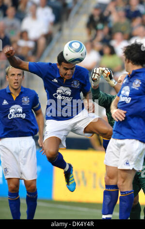 July 20, 2011 - Chester, Pennsylvania, U.S - Everton midfielder Mikel Areta (10) heads the ball. The Philadelphia Union and  Everton are tied 0-0 at the half in a MLS friendly match being played at PPL Park in Chester, Pennsylvania (Credit Image: © Mike McAtee/Southcreek Global/ZUMAPRESS.com) Stock Photo