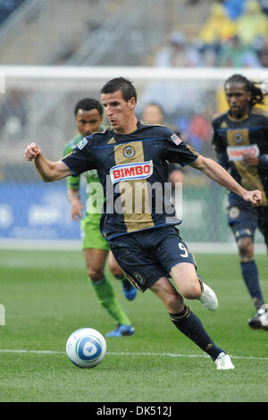 Apr. 16, 2011 - Chester, Pennsylvania, U.S - Philadelphia Union midfielder Sebastien Le Toux (9) with the ball. The Philadelphia Union and the Seattle Sounders FC ended the game tied, in a game being played at PPL Park in Chester, Pennsylvania (Credit Image: © Mike McAtee/Southcreek Global/ZUMAPRESS.com) Stock Photo
