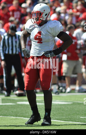 Lavonte David - Football 2011 - University of Nebraska - Official Athletics  Website