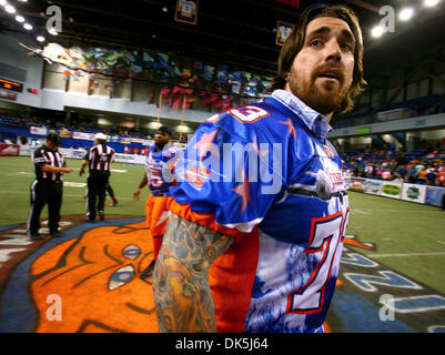 April 30, 2011 - Fairbanks, AK, U.S. - John Wagner/News-Miner.Superbowl XLV Champion Daryn Colledge walks off the field after taking part in a pre-game coin toss during Friday evening's, April 29, 2011, game  between the Fairbanks Grizzlies and the Wenatchee Venom at the Carlson Center.  Colledge, a 2000 North Pole High School graduate, is an offensive guard for the Green Bay Packe Stock Photo