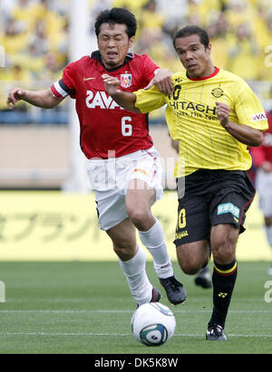 May 7, 2011 - Tokyo, Japan - NOBUHISA YAMADA of Urawa Red Diamonds