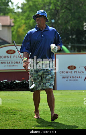 Jim McMahon, (9) quarterback for the Chicago Bears, in action, 1986.  Location unknown. (AP Photo Stock Photo - Alamy