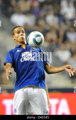 July 20, 2011 - Chester, Pennsylvania, U.S - Everton midfielder Jack Rodwell (26) looks to control the ball. The Philadelphia Union defeated Everton 1-0 in a MLS friendly match being played at PPL Park in Chester, Pennsylvania (Credit Image: © Mike McAtee/Southcreek Global/ZUMAPRESS.com) Stock Photo