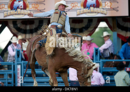 June 17, 2011 - Reno, Nevada, U.S - Ryan MacKenzie of Jordan Valley, OR rides Golden Nugget at the Reno Rodeo. (Credit Image: © Matt Cohen/Southcreek Global/ZUMAPRESS.com) Stock Photo