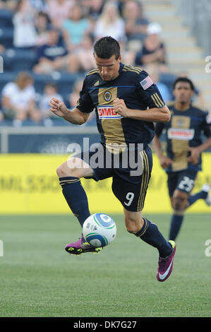 June 22, 2011 - Chester, Pennsylvania, U.S - Philadelphia Union midfielder Sebastien Le Toux (9) with the ball during game action. The Philadelphia Union and the Sporting KC are tied at the half, in a MLS match being played at PPL Park in Chester, Pennsylvania (Credit Image: © Mike McAtee/Southcreek Global/ZUMAPRESS.com) Stock Photo