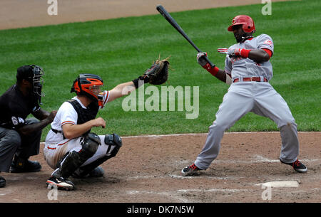 Brandon Phillips was DIFFERENT in the field 🤩 #reds #mlb #baseball