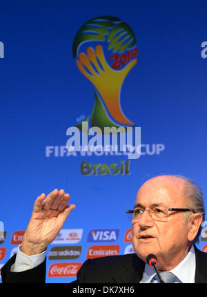 Costa do Sauipe, Brazil. 03rd Dec, 2013. FIFA president Joseph Blatter attends a press conference following the meeting of the Organising Committee for the FIFA World Cup 2014 in Costa do Sauipe, Brazil, 03 December 2013. The final draw for the preliminary round groups of the 2014 FIFA world cup Brazil will be held on 06 December 2013. Photo: Marcus Brandt/dpa/Alamy Live News Stock Photo