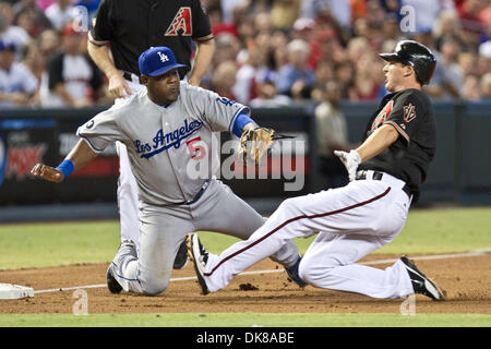 Arizona Diamondbacks third baseman Drew Ellis warms up during the first  inning of a spring training baseball game against the San Francisco Giants  Wednesday, March 23, 2022, in Scottsdale, Ariz. (AP Photo/Ross