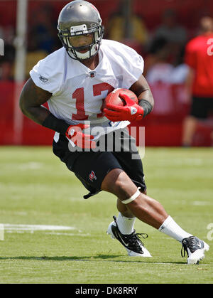 July 30, 2011 - DANIEL WALLACE   |   Times.TP 341686 WALL Bucs 5 (07/30/2011 Tampa) Tampa Bay Buccaneers wide receiver Arrelious Benn (17) goes through drills during Tampa Bay Buccaneers training camp at One Buc Place in Tampa on Saturday. [DANIEL WALLACE, Times] (Credit Image: © St. Petersburg Times/ZUMAPRESS.com) Stock Photo