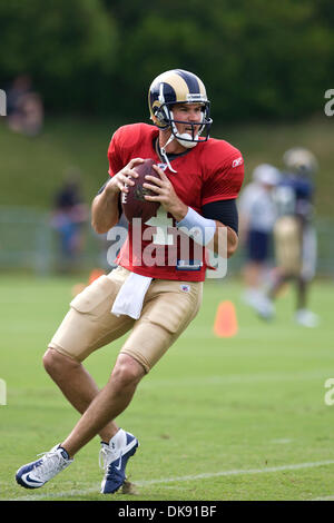 Sept. 11, 2011 - Saint Louis, Missouri, U.S - St. Louis Rams quarterback  A.J. Feeley (4) looks to pass the ball during the NFL game between the Saint  Louis Rams and the