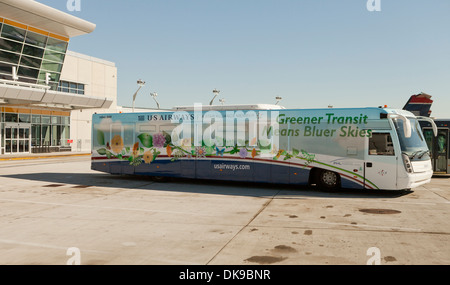 Airport shuttle bus - Philadelphia International (PHL), Philadelphia, Pennsylvania USA Stock Photo