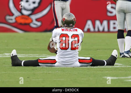 08 NOV 2009: Sammy Stroughter (18) of the Buccaneers celebrates his  touchdown during the game between the Green Bay Packers and the Tampa Bay  Buccaneers at Raymond James Stadium in Tampa, Florida. (