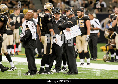 Sept. 1, 2011 - New Orleans, Louisiana, United States of America - New Orleans Saints Head Coach Sean Payton and New Orleans Saints Quarterback Sean Canifeild (4) talking during the second half of the game. Tennessee Titans defeated the New Orleans Saints 32-9. (Credit Image: © Gus Escanelle/Southcreek Global/ZUMAPRESS.com) Stock Photo