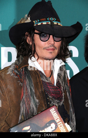 Johnny Depp Damien Echols in Conversation with Johnny Depp at Barnes & Noble Union Square New York City USA - 21.09.12 Stock Photo