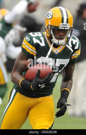 Green Bay, WI, USA. 10th Nov, 2019. Green Bay Packers defensive back  Chandon Sullivan #39 runs out of the tunnel during the NFL Football game  between the Carolina Panthers and the Green