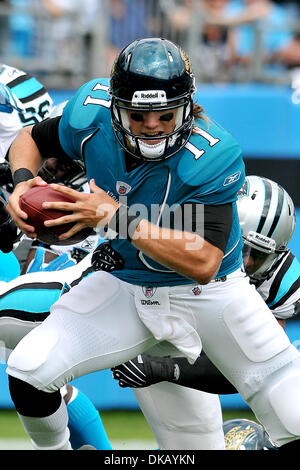 Jacksonville Jaguars Quarterback Blaine Gabbert (11) Drops Back To Pass 