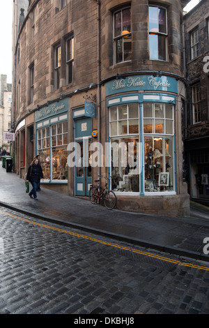 Miss Katie Cupcake shop on Royal Mile, Edinburgh, Scotland. Cockburn Street. Stock Photo