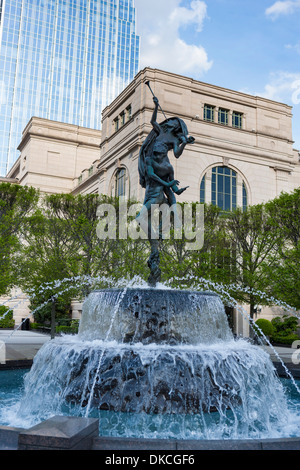 Fountain at Schermerhorn Center, with the sculpture, The Birth of Apollo by Casey Eskridge in downtown Nashville, TN, USA Stock Photo