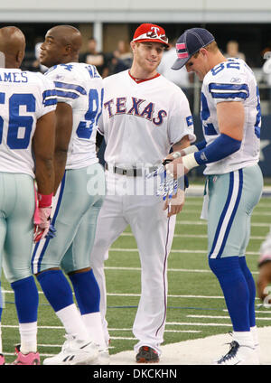 54 Texas Rangers Introduce Josh Hamilton Stock Photos, High-Res