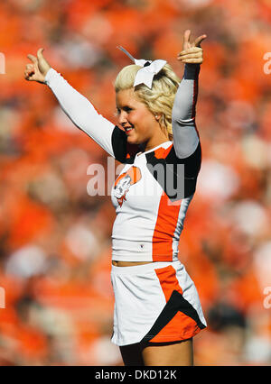 Oct. 29, 2011 - Stillwater, Oklahoma, United States of America - Oklahoma State Cowboys cheerleaders in action during the game between the Baylor Bears and the Oklahoma State Cowboys at the Boone Pickens Stadium in Stillwater, OK. Oklahoma State defeats Baylor 59 to 24. (Credit Image: © Dan Wozniak/Southcreek/ZUMAPRESS.com) Stock Photo