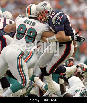 Dec 10, 2006; Miami Gardens, FL, USA; Dolphins Jason Taylor works against  Patriots #72 Matt Light. Mandatory Credit: Photo by Allen Eyestone/Palm  Beach Post/ZUMA Press. (©) Copyright 2006 by Palm Beach Post