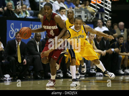 Feb 03, 2007 - Berkeley, CA, USA - Cal Golden Bear's JEROME RANDLE, #3, fouls Stanford Cardinal's ANTHONY GOODS, #4, in the 2nd half of their game on Saturday, February 3, 2007 at Haas Pavilion in Berkeley, Calif. Stanford defeated Cal 90-71. Stock Photo