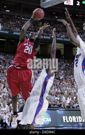 Apr 02, 2007 - Atlanta, GA, USA - GREG ODEN goes up for shot.  (Credit Image: © Damon Higgins/Palm Beach Post/ZUMA Press) RESTRICTIONS: USA Tabloid RIGHTS OUT! Stock Photo