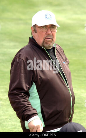 Apr 09, 2007 - Myrtle Beach, SC, USA - Musician JOHNNY LEE plays a round of golf at the annual Hootie and the Blowfish Monday After the Masters Celebrity Pro-Am Golf Tournament that took place at The Dye Club at Barefoot Resort located in Myrtle Beach. (Credit Image: © Jason Moore/ZUMA Press) Stock Photo