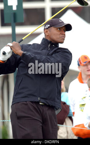 Apr 09, 2007 - Myrtle Beach, SC, USA - Musician JAVIER COLON plays a round of golf at the annual Hootie and the Blowfish Monday After the Masters Celebrity Pro-Am Golf Tournament that took place at The Dye Club at Barefoot Resort located in Myrtle Beach. (Credit Image: © Jason Moore/ZUMA Press) Stock Photo