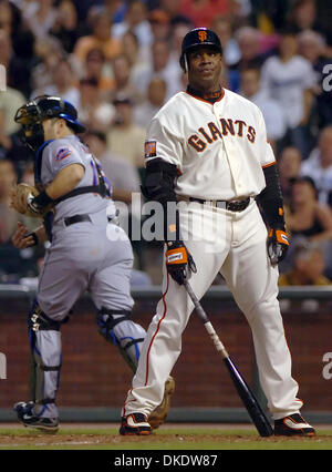 May 07, 2007 - San Francisco, CA, USA - MLB Baseball: San Francisco Giants Barry Bonds, #25, reacts after striking out against the New York Mets in the 4th inning of their game on Monday, May 7, 2007, at AT&T Park in San Francisco, Calif. (Credit Image: © Jose Carlos Fajardo/Contra Costa Times/ZUMA Press) RESTRICTIONS: USA Tabloids RIGHTS OUT! Stock Photo