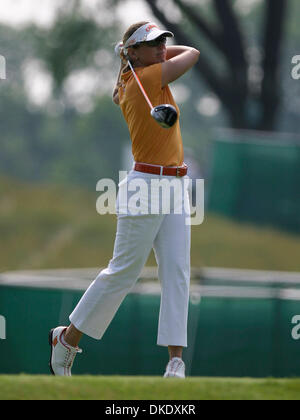 Jun 08, 2007 - Havre de Grace, Maryland, USA -  ANNIKA SORENSTAM tees off on hole 5 at round one of the McDonalds LPGA Championship on thursday. Sorenstam finished the day at 2 under par, which is tied for 13th. (Credit Image: © James Berglie/ZUMA Press) Stock Photo