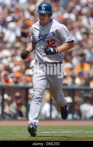 July 14th, 2007 - San Francisco, CA, USA - Former San Francisco Giants Jeff Kent of the Los Angeles Dodgers trots to home after his fifth inning home run at AT & T Park on Saturday, July 14, 2007, in San Francisco, California. (Credit Image: © Susan Tripp Pollard/Contra Costa Times/ZUMA Press/ZUMA Press) Stock Photo