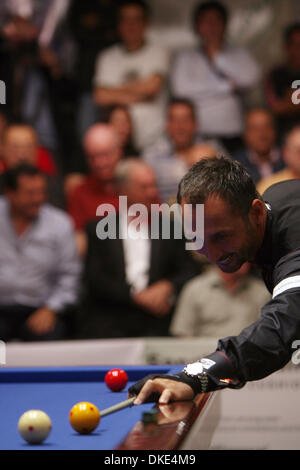 Aug 19, 2007 - New York City, NY, USA - The World's greatest fancy shot maker SEMIH SAYGINER who also was the player of the year in 2004 has won 3rd place at the 2007 Sang Lee International Open 3-cushion billiards tournament. Billard fans call him Grandmaster. (Credit Image: © Mehmet Demirci/ZUMA Press) Stock Photo