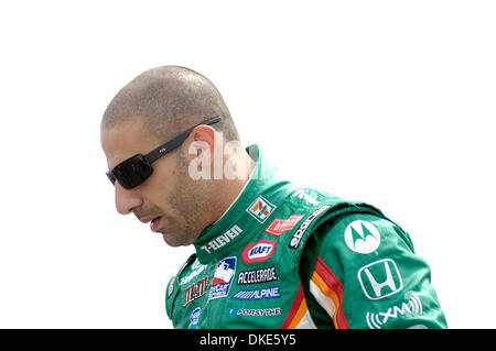 July 8, 2007: Tony Kanaan of the Andretti Green Racing Team just prior to the Watkins Glen Grand Prix. Scott Dixon wins his third consecutive Watkins Glen Grand Prix at the 3.4-mile, 11 turn natural road course in the Finger Lakes region of upstate New York. Photo (c) Alan Schwartz / Cal Sport Media. (Credit Image: Ã‚Â© Cal Sport Media/ZUMA Press)(Credit Image: © Alan Schwartz/Cal  Stock Photo