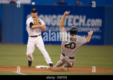 18 August 200: Toronto Blue Jays second baseman Aaron Hill #2 throws out Boston Red Sox first baseman Kevin Youkilis #20 in a double play at the Rogers Centre in Toronto during an MLB game between the Boston Red Sox and the Toronto Blue Jays..The Red Sox won 10-9..*****FOR EDITORIAL USE ONLY* (Credit Image: © Southcreek Global/ZUMApress.com) Stock Photo