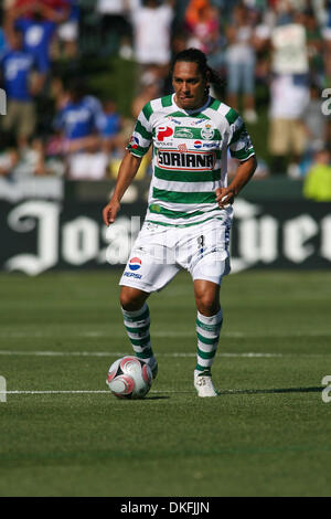 Jun 28, 2009 - Kansas City, Kansas, USA - Johnny Garcia #8 of Club Santos Laguna handles the ball during the Santos Laguna vs Kansas City Wizards soccer match in the SuperLiga 2009 tournament play. Santos Laguna defeated the Kansas City Wizards 3-1 at CommunityAmerica Ballpark. (Credit Image: © Tyson Hofsommer/Southcreek Global/ZUMA Press) Stock Photo