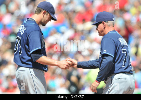 Jul 01, 2009 - Toronto, Ontario, Canada - MLB Baseball - Tampa Bay Rays starting pitcher JAMES SHIELDS (33) is pulled from the game by Tampa Bay Ray manager Joe Maddon during the MLB game played between the Toronto Blue Jays and the Tampa Bay Rays  at the Rogers Centre in Toronto, ON.  The Blue Jays would go on to defeat the Rays 5-0.  (Credit Image: © Adrian Gauthier/Southcreek Gl Stock Photo