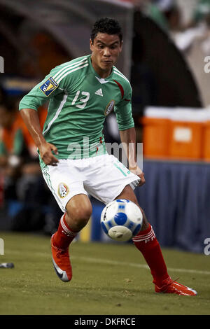 Jul 10, 2009 - Houston, Texas, USA - PABLO BARRERA (#13) of Mexico controls the ball at midfield.  Panama and Mexico tied 1-1 at Reliant Stadium. (Credit Image: © Diana Porter/Southcreek Global/ZUMA Press) Stock Photo