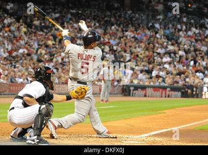 St. Louis Cardinals infielder Albert Pujols throws out Philadelphia  Phillies Ryan Howard at second base in the second inning at Busch Stadium  in St. Louis, Missouri, Monday, May 16, 2011. (Photo by