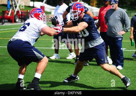 Jul 26, 2009 - Rochester, New York, USA - Buffalo Bills defensive end CHRIS KELSAY (right) battles offensive lineman SETH McKINNEY during the afternoon session of training camp at St. John Fisher College in Rochester, NY. (Credit Image: © Michael Johnson/Southcreek Global/ZUMA Press) Stock Photo