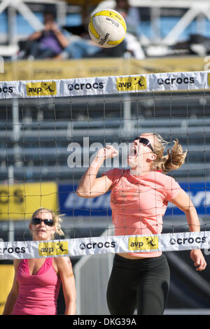 Aug. 14, 2009 - San Francisco, California, U.S - 14 August 2009:  Tracy Lindquist in action during the 2009 AVP Crocs Tour San Francisco Open at Pier 30/32 in San Francisco, CA Â© Matt Cohen / Southcreek Global 2009 (Credit Image: © Matt Cohen/Southcreek Global/ZUMApress.com) Stock Photo