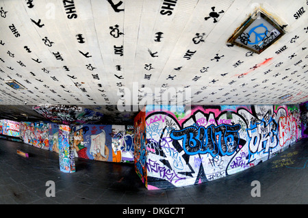 London, England, UK. National Theatre Undercroft - space under the building used for skateboarding. Graffiti Stock Photo