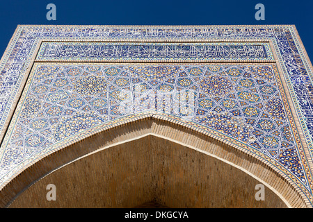 Tiled front, Nadir Divan Begi Khanaka, also known as Nadir Divan Beghi Khanaka, Bukhara, Uzbekistan Stock Photo