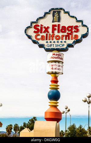 The Freeway sign for Six Flags Magic Mountain Stock Photo