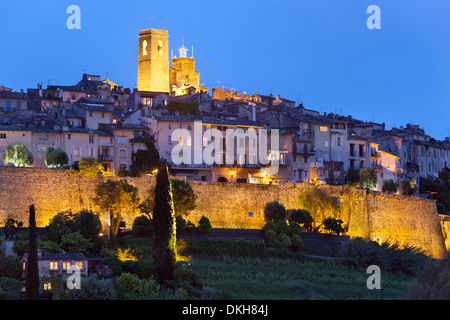 View at night, Saint-Paul-de-Vence, Provence-Alpes-Cote d'Azur, Provence, France, Europe Stock Photo