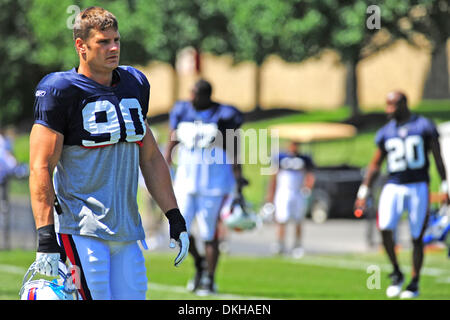 Buffalo Bills defensive end Chris Kelsay walks onto the field for the start of Friday's practice at St. John Fisher College in Rochester, NY. (Credit Image: © Michael Johnson/Southcreek Global/ZUMApress.com) Stock Photo