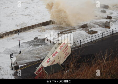 Cromer, Norfolk, UK. 6th December 2013. Wrecked 'Donut' caravan 2. Credit:  John Worrall/Alamy Live News Stock Photo