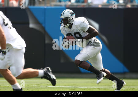 Aug. 8, 2009 - Charlotte, North Carolina, U.S - August 8, 2009:  Carolina Panther rookie running back Mike .Goodson returns a kickoff during scrimmage at the Fan Fest held at Bank of America Stadium in Charlotte, North Carolina. (Credit Image: © Southcreek Global/ZUMApress.com) Stock Photo