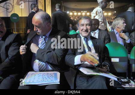 Costa do Sauipe, Bahia, Brazil. 06th Dec, 2013. Head coach of Brazil Luiz Felipe Scolari (L) and his coach coordinator, Carlos Alberto Parreira are seen prior to the final draw for the preliminary round groups of the FIFA World Cup 2014 in Costa do Sauipe, Bahia, Brazil, 06 December 2013. Photo: Marcus Brandt/dpa/Alamy Live News Stock Photo